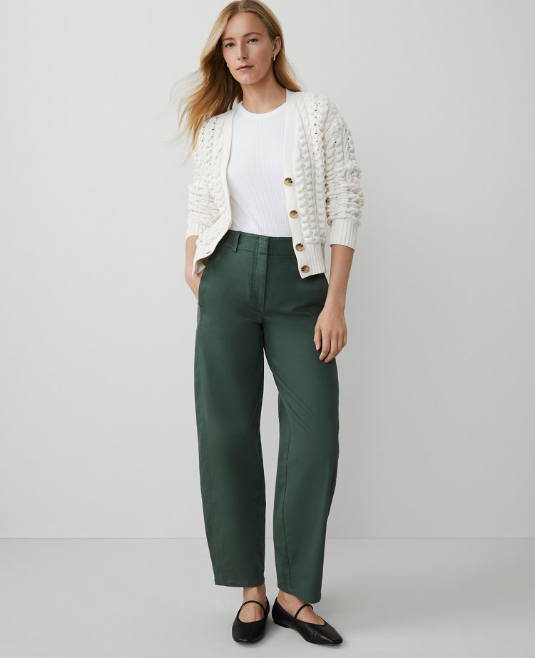 Petite Weekend Collection Seamed Barrel Ankle Pant