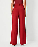 The Wide Leg Pant in Lightweight Weave - Curvy Fit carousel Product Image 2