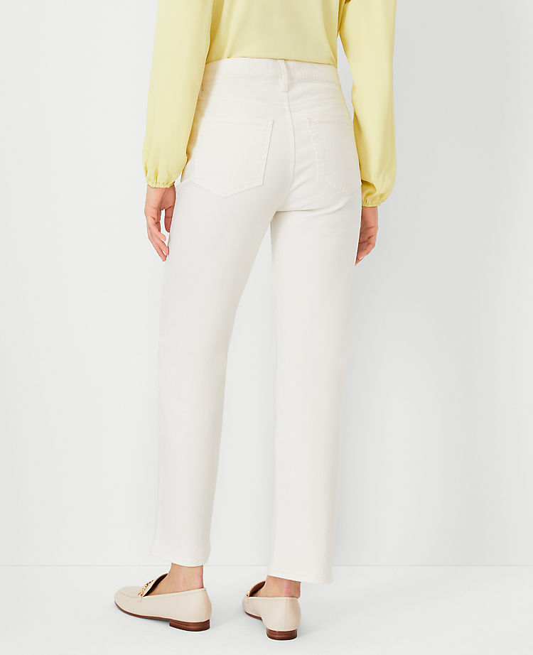AT Weekend High Rise Straight Jeans in Ivory