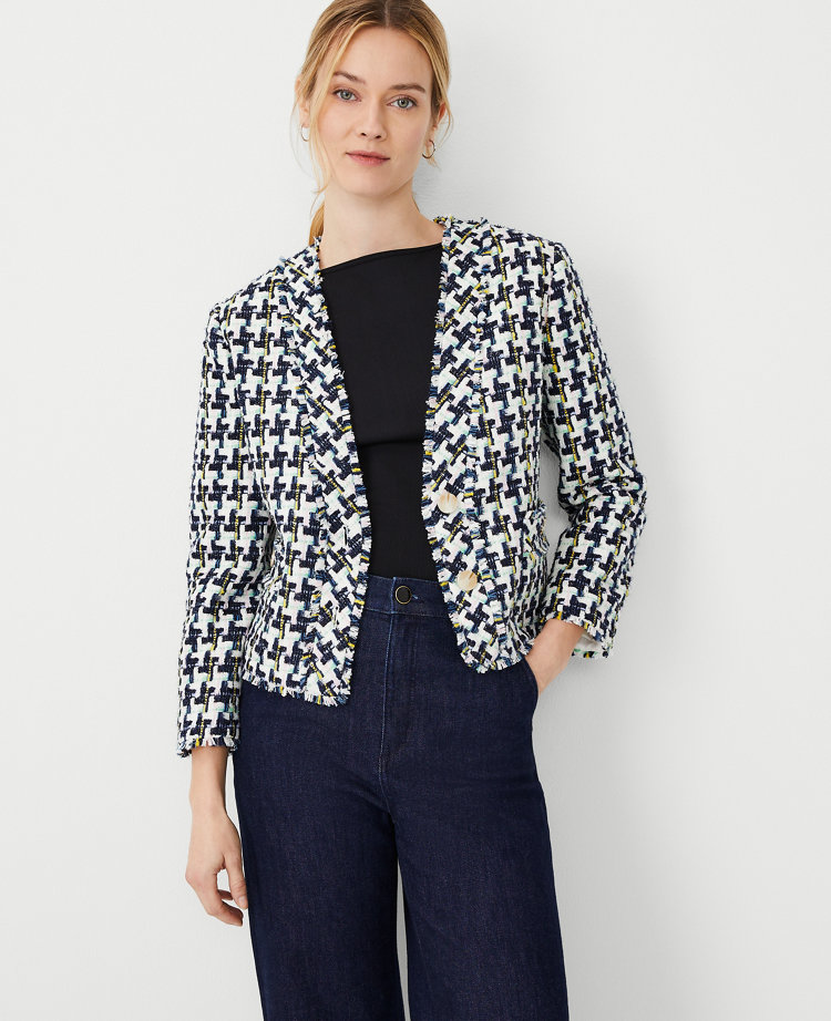 Petite Houndstooth Tweed Cropped Cardigan Jacket