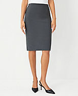 The Seamed Pencil Skirt in Seasonless Stretch - Curvy Fit carousel Product Image 1
