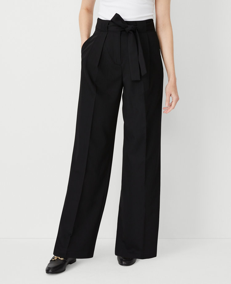 Express, High Waisted Pleated Ankle Pant in Pitch Black