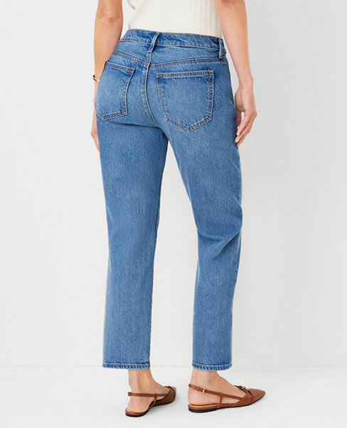 Sculpting Pocket Mid Rise Tapered Jeans in Classic Indigo Wash