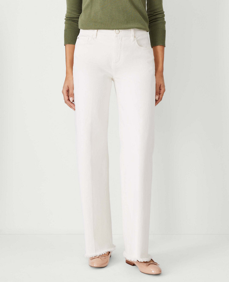 Petite Frayed Mid Rise Wide Leg Jeans in Ivory