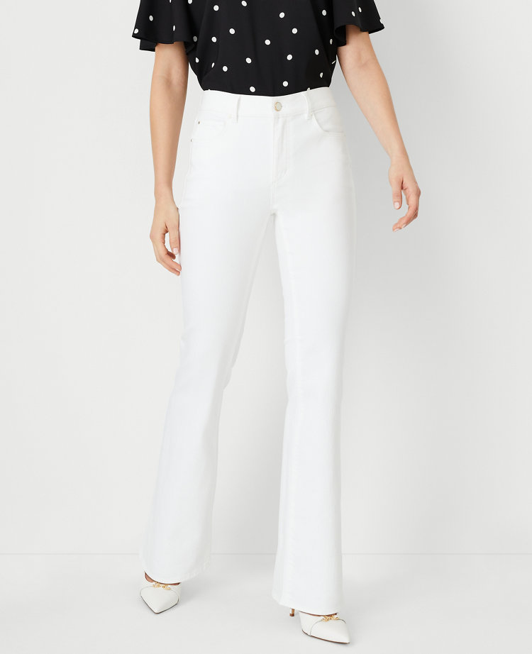 Petite Mid Rise Skinny Jeans in White