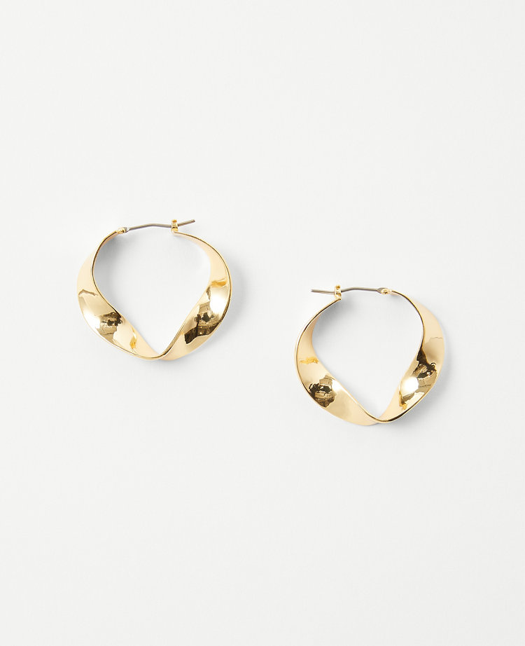 Metal Twist Hoop Earrings