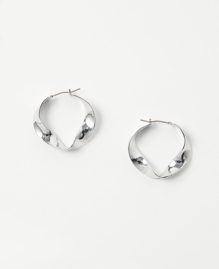 Metal Twist Hoop Earrings