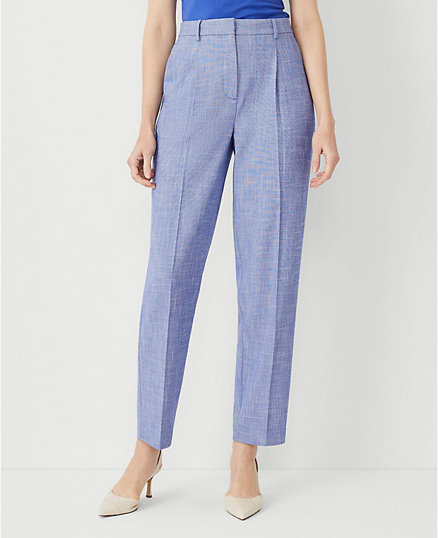The High Rise Pleated Taper Pant in Cross Weave - Curvy Fit