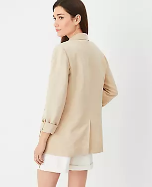 Petite AT Weekend Linen Blend Roll Sleeve Relaxed Blazer carousel Product Image 3