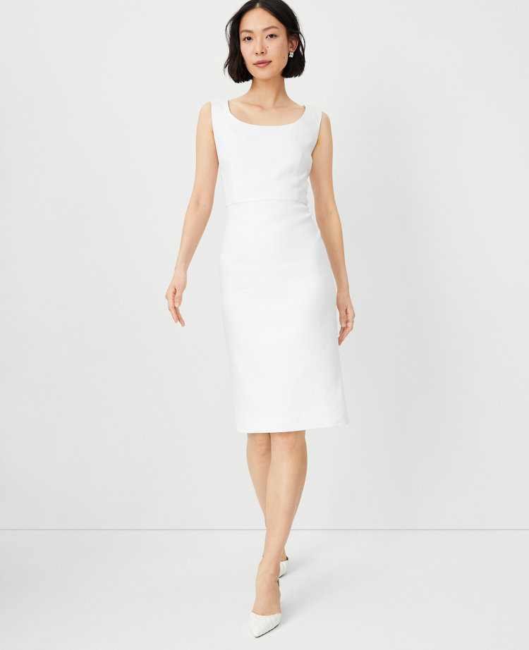 The Scoop Neck Sheath Dress in Herringbone Linen Blend - Curvy Fit