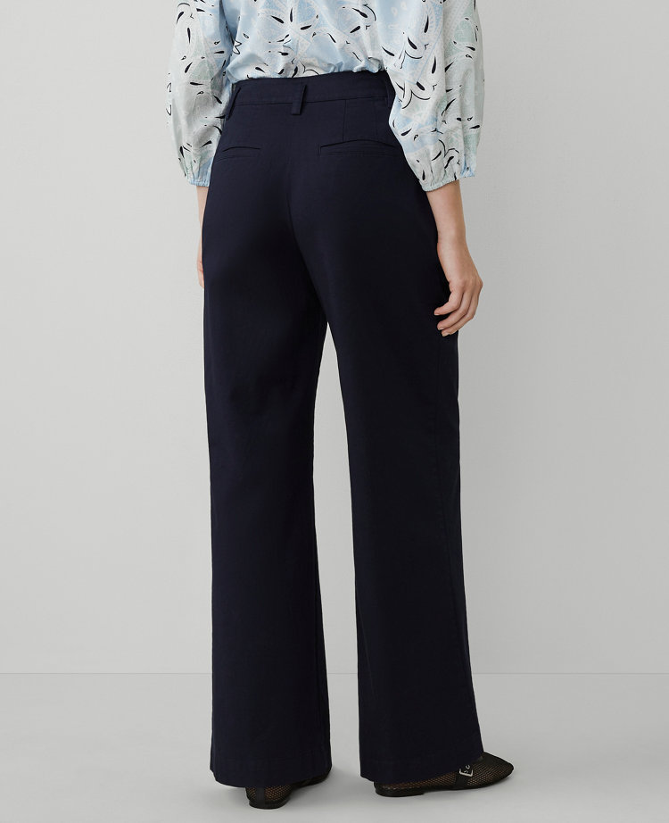 Weekend Collection Topstitched Wide-Leg Pant