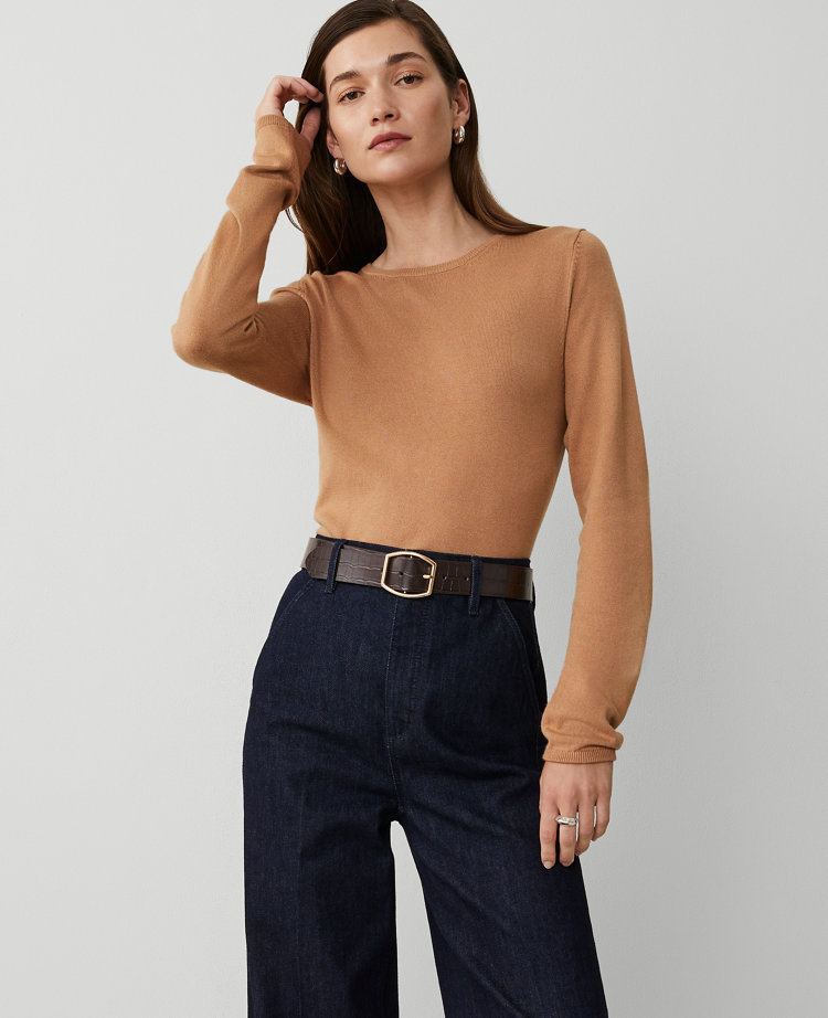Essential Crew Neck Sweater