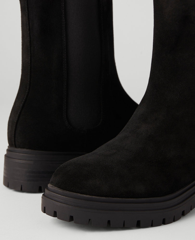 Chelsea Flat Suede Bootie