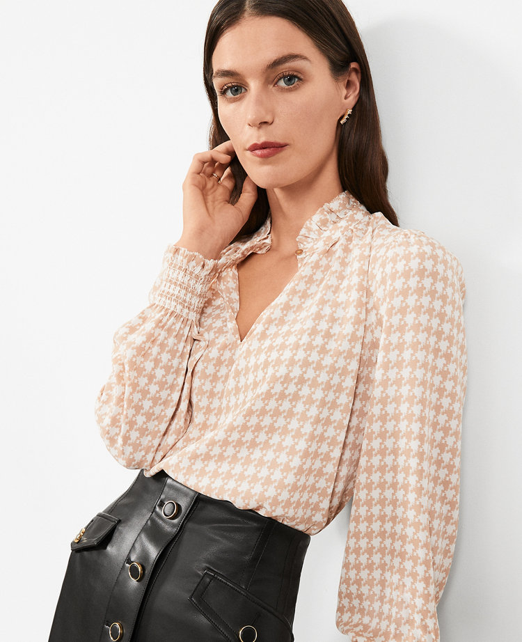 Houndstooth Tweed Ruffle Popover