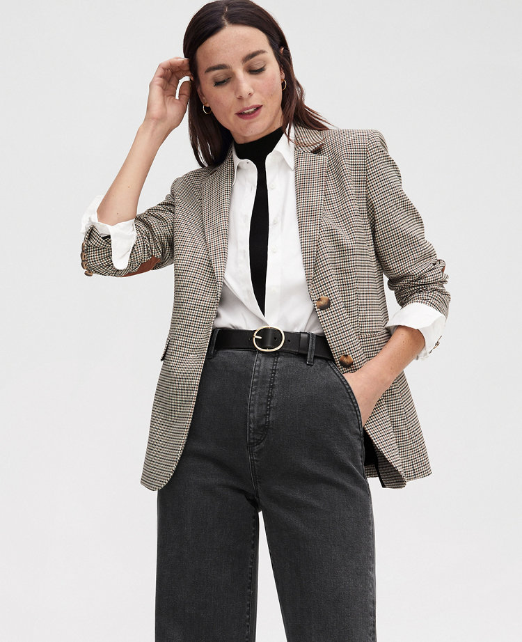 The Petite Greenwich Blazer in Houndstooth