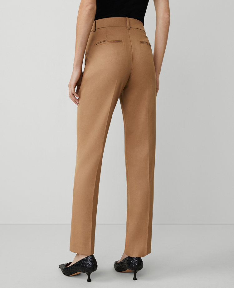 The Straight-Leg Pant in Seasonless Stretch — Curvy Fit