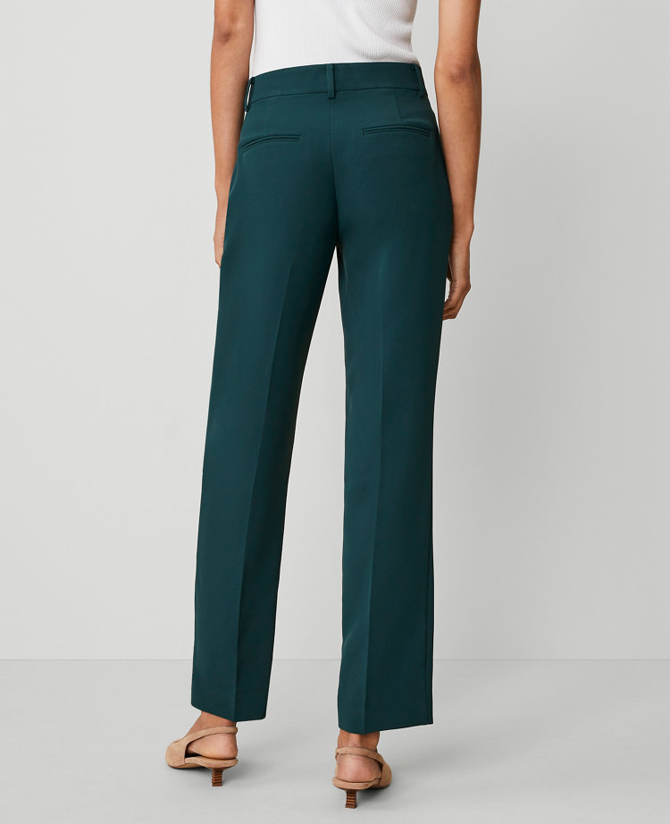 The Petite Straight Pant in Fluid Crepe - Curvy Fit