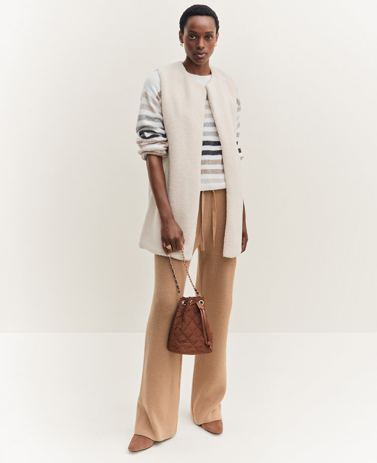 Quilted Drawstring Bucket Bag - Brown Stone