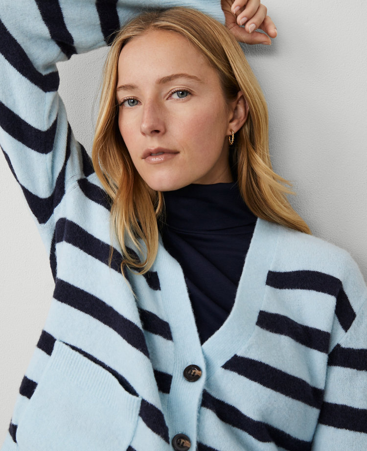 Weekend Collection Striped V-Neck Cardigan