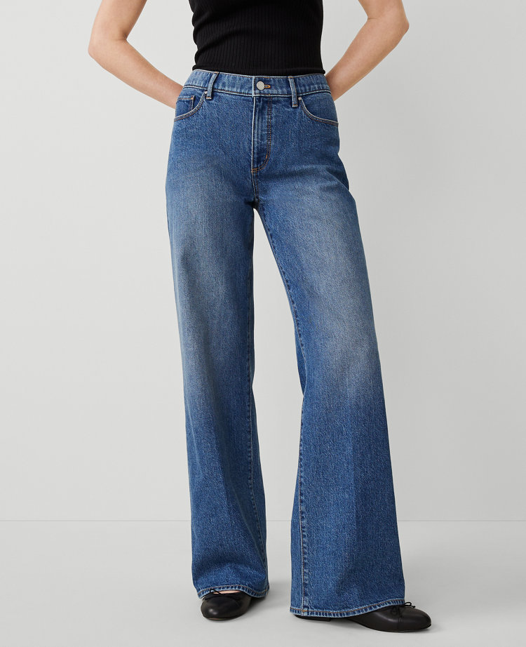 Ann Taylor Mid Rise Wide Leg Jeans Original Medium Stone Wash Women's