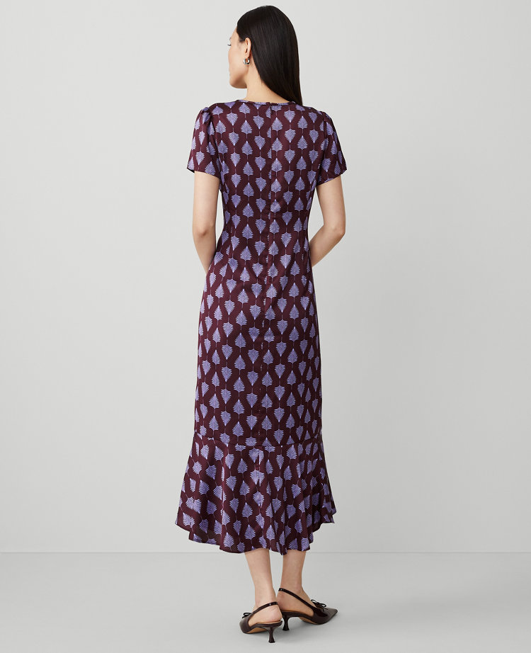 Petite Fern Flounce Shift Dress