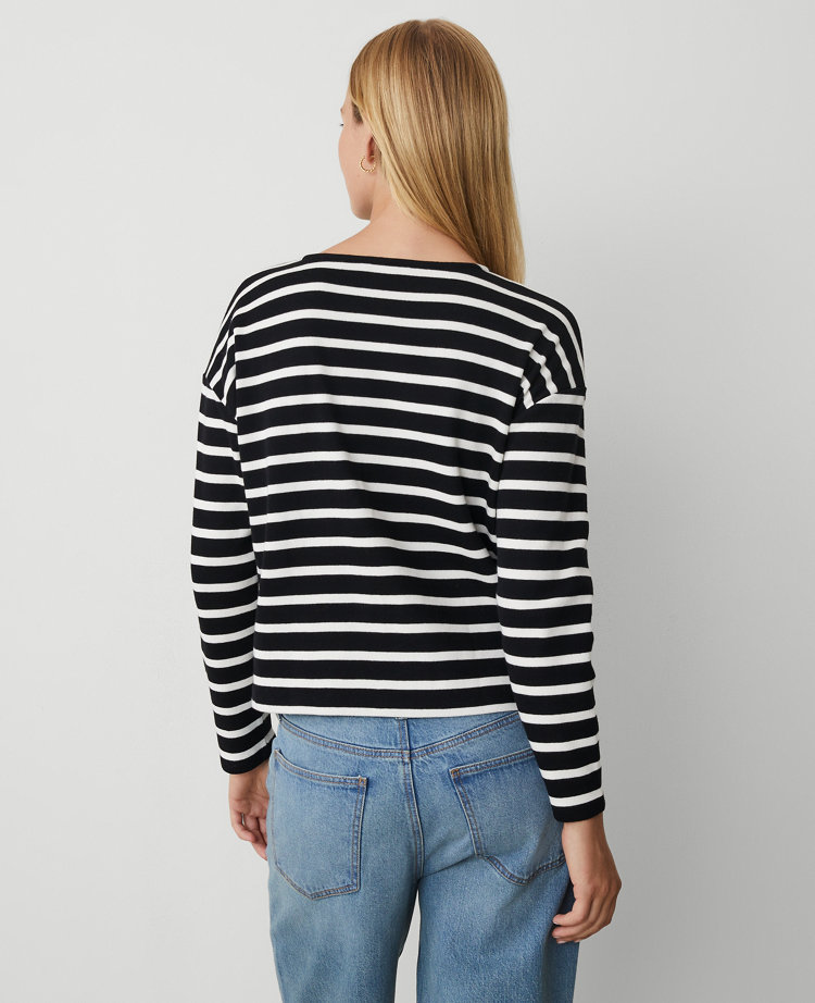 Petite Relaxed Sleeve Crew Neck Top