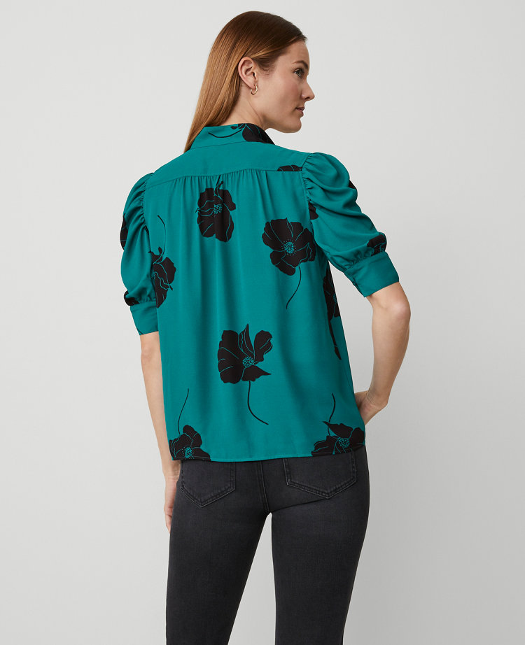 Petite Floral Shirred Puff Sleeve Top