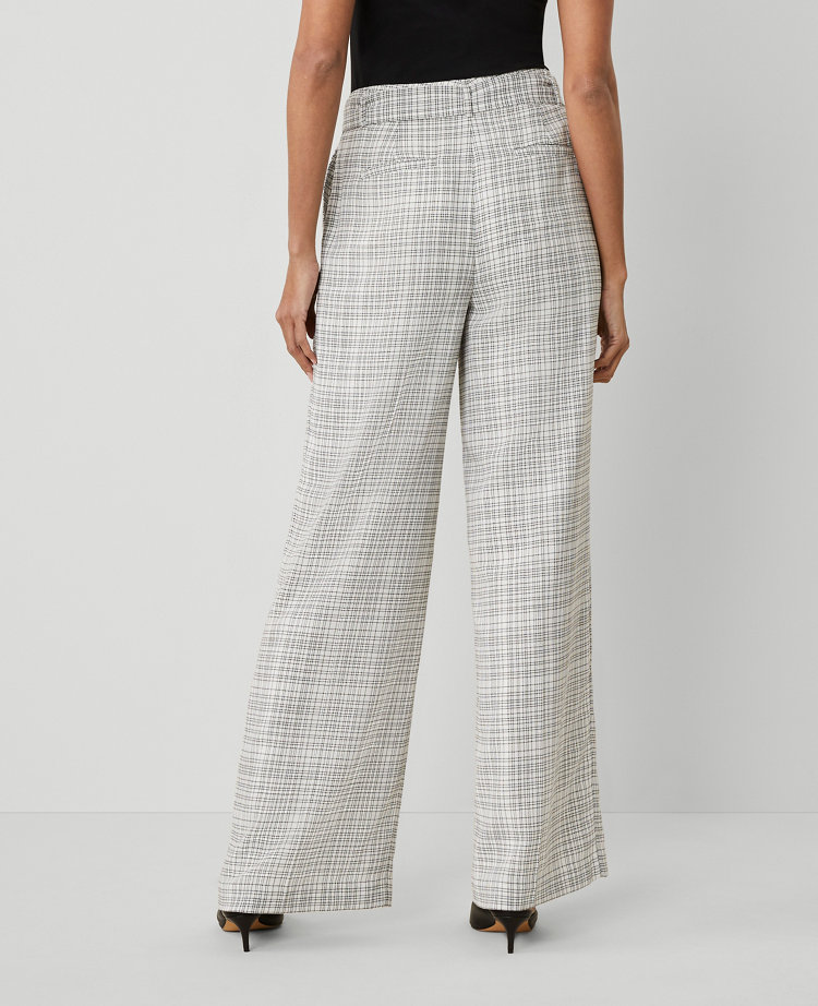 The Belted Pleated Wide-Leg Pant in Plaid
