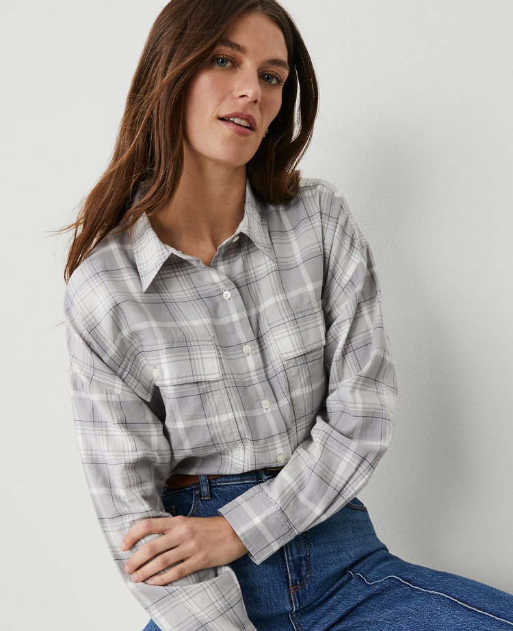 Plaid Oversized Cropped Pocket Shirt