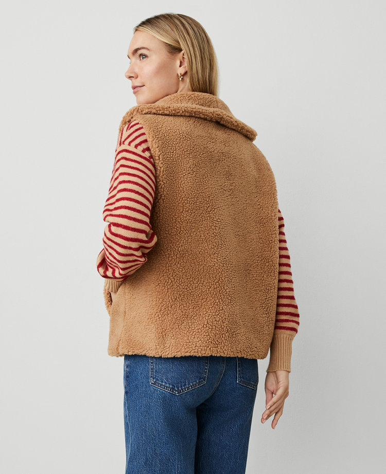 Collared Sherpa Vest