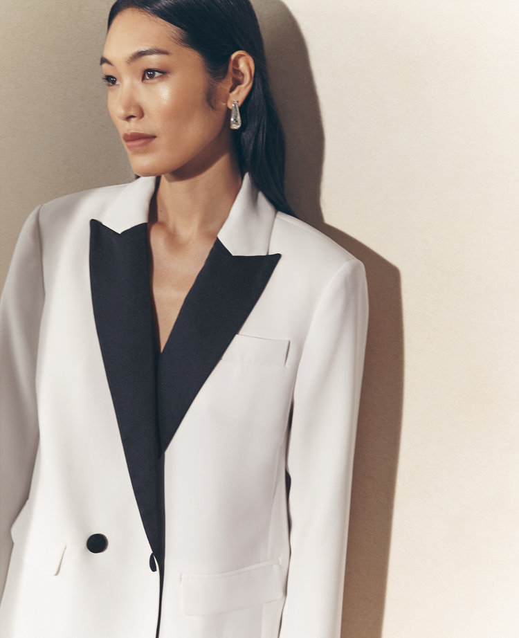 Petite Tuxedo Double-Breasted Blazer