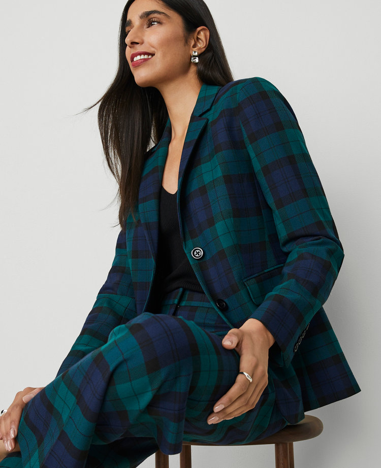 The Petite Greenwich Blazer in Tartan