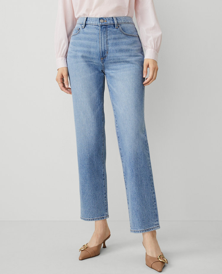 The Petite Straight Jean — Curvy Fit