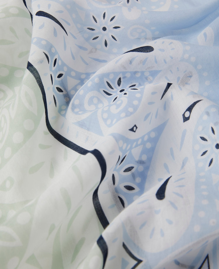 Weekend Collection Paisley Triangle Scarf