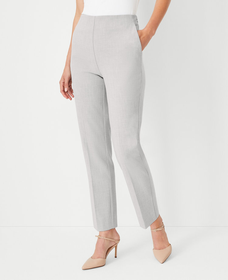 Mid Rise Straight Leg Pants in Bi-Stretch