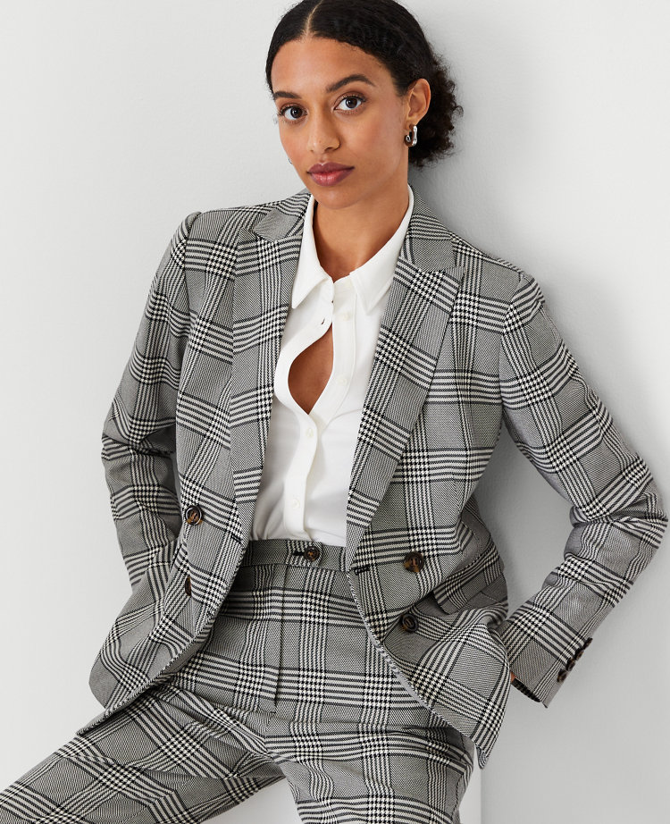 Tailored Chic Structured Double Breasted Blazer For Women main image 1