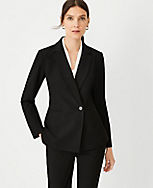 The Fitted Double Breasted Blazer in Bi-Stretch carousel Product Image 1