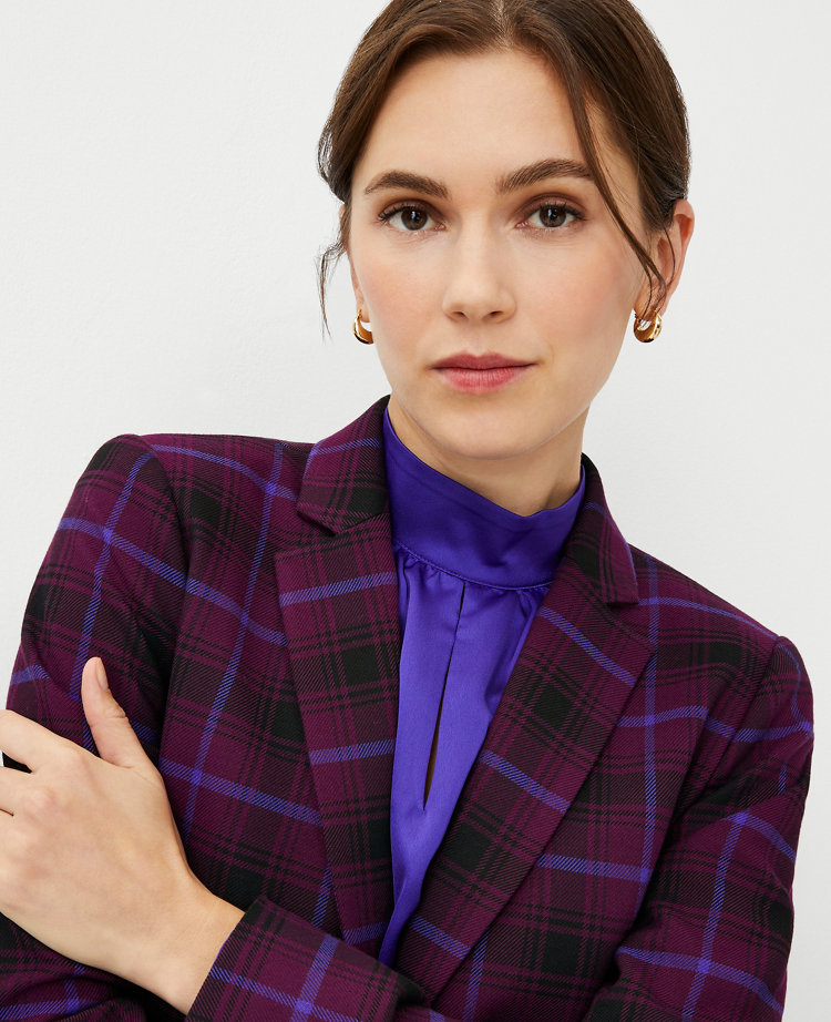 The Greenwich Blazer in Plaid