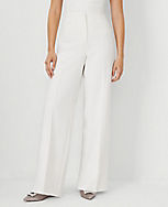 The Petite Wide Leg Pant in Crepe carousel Product Image 2