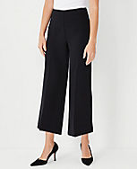 The Wide Leg Crop Pant in Crepe carousel Product Image 1