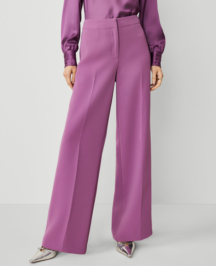 The Petite Darted Wide-Leg Pant