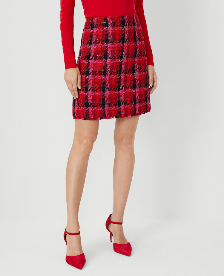 Tweed hotsell houndstooth skirt