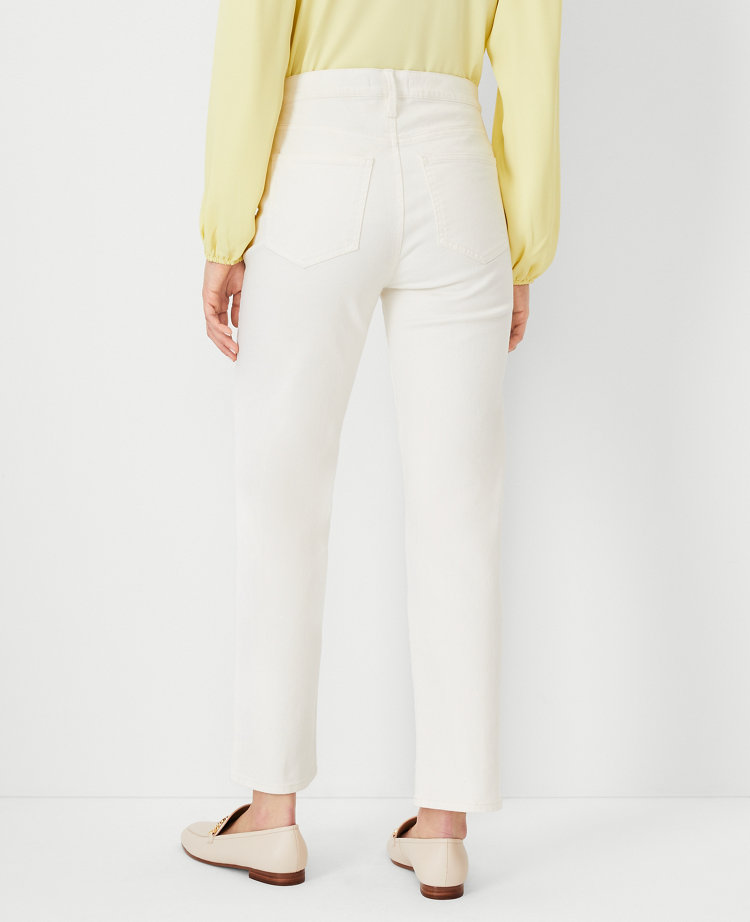 AT Weekend High Rise Straight Jeans in Ivory - Curvy Fit