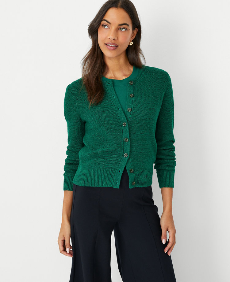 Relaxed Cropped V-Neck Cardigan