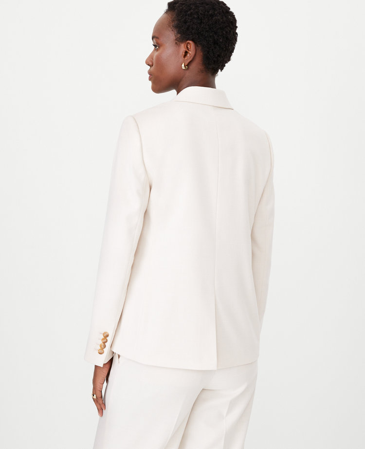 The Notched One Button Blazer in Textured Stretch