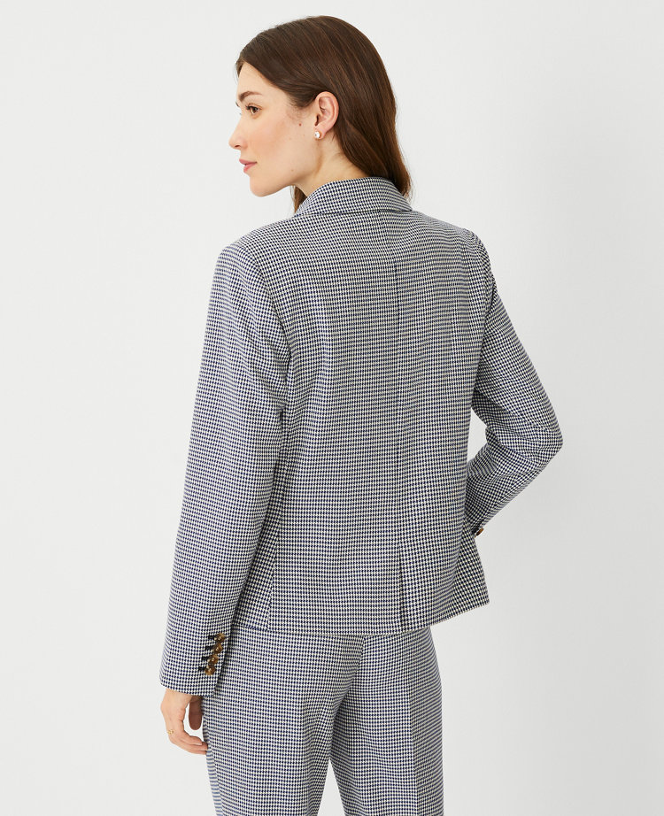 The Petite Newbury Blazer in Houndstooth