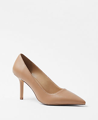 Ann Taylor Mae Leather Pumps In Desert Sand