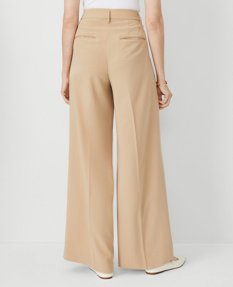 The Petite Pleated Wide Leg Pant