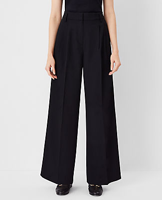 Ann Taylor The Petite Pleated Wide Leg Pant In Black