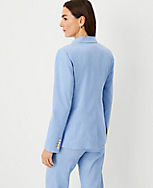 The Petite Hutton Blazer in Chambray Linen Blend carousel Product Image 2